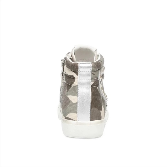 NEW STEVE MADDEN TRACEY STAR HIGH TOP SNEAKER - Picture 8 of 8